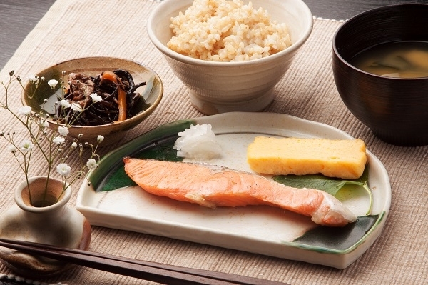 朝食で一日の調子を整える